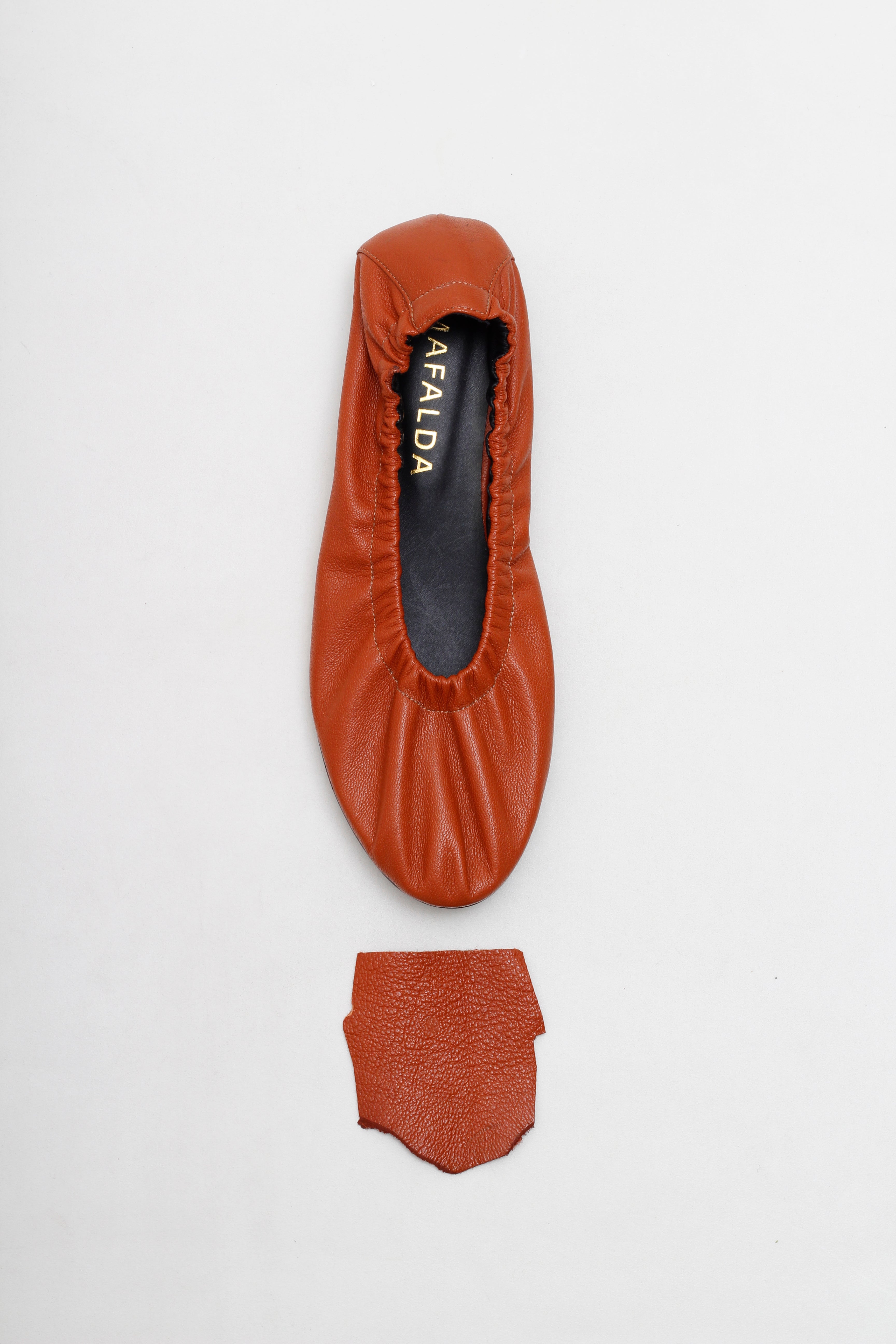 Tete Caramel Ballet Flats